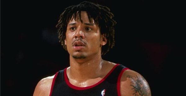 天诚配资 官宣：布莱恩-格兰特将担任开拓者篮球事务联络官